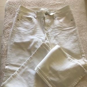 NWT American Eagle Outfitters White Stretch Jeans